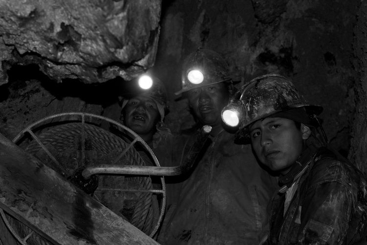 Miners 6 Cerro Rico.jpg