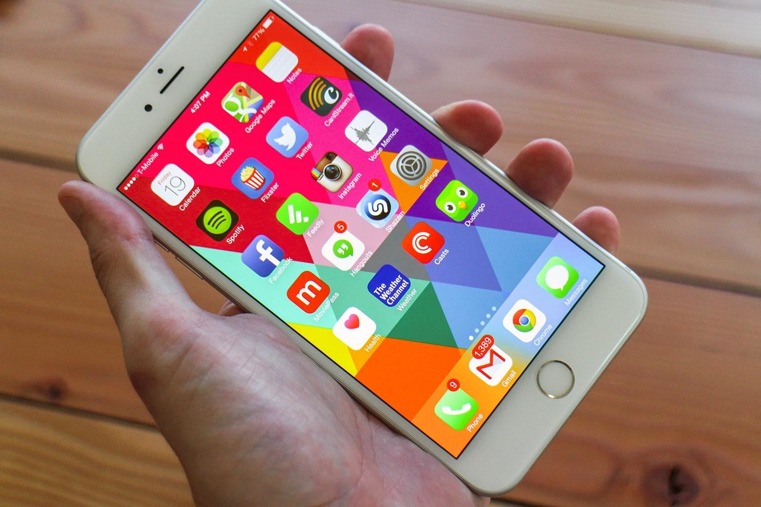 apple-iphone-6-plus-review-screen-angle-2-2.jpg