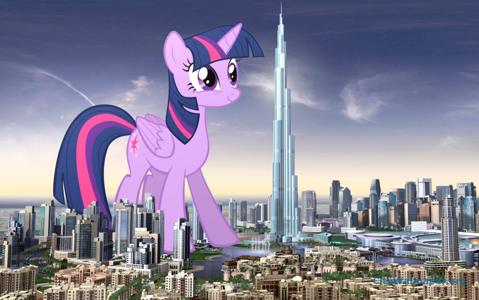 giant_alicorn_twilight_in_dubai_2_by_fluttershyismagic-d6uowom.png