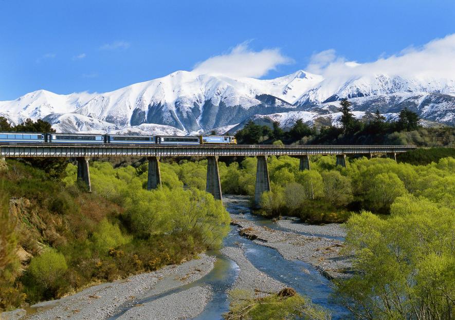 tranzalpine-train-new-zealand.ngsversion.1500314705174.adapt.885.1.jpg