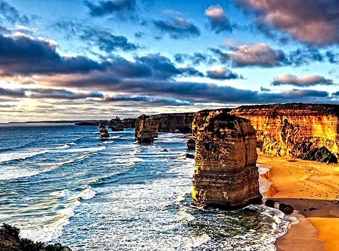 24.Twelve Apostles, Australia.jpg