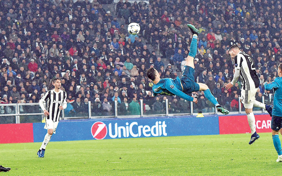 Cristiano RONALDO e o GOLO de BICICLETA à Juventus!! 