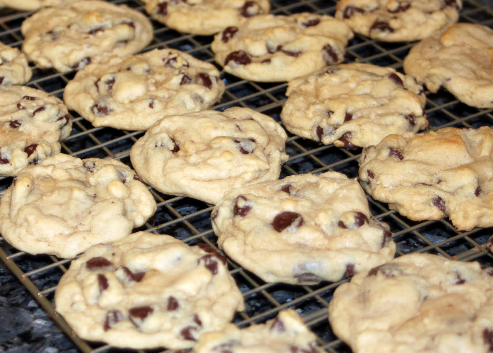 marijuana-chocolate-chip-cookies.jpg