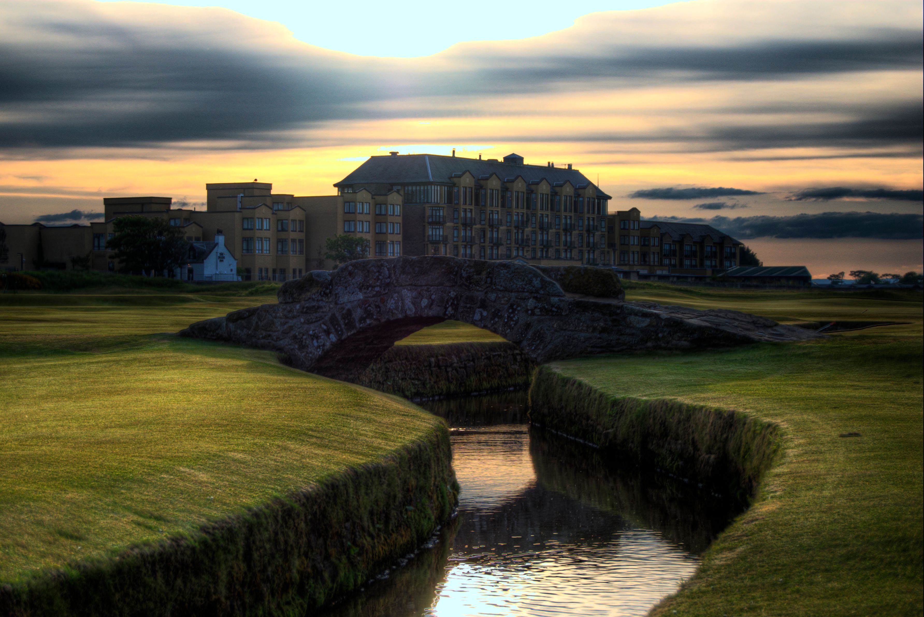 St Andrews Swilcan Bridge