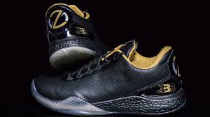 ZO2 BLACK.jpg