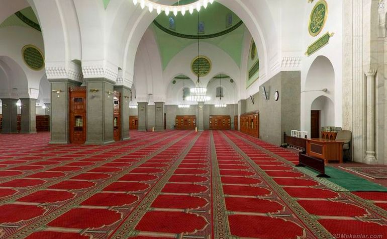 Interior-of-Masjid-Quba.jpg