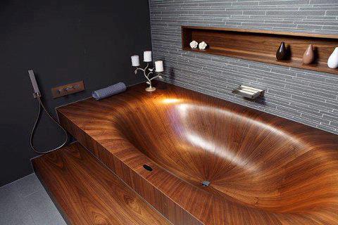 awesome bath made by wood.jpg