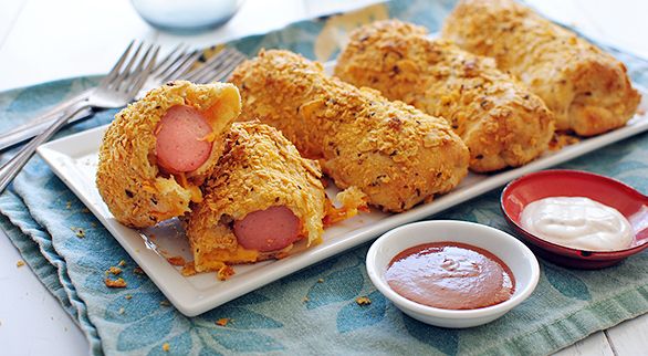 CRUNCHY-NACHO-CRESCENT-DOGS.jpg