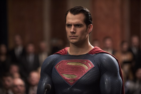 batman-v-superman-dawn-of-justice-henry-cavill-image-600x399.jpg