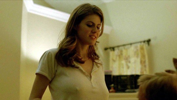 the-alexandra-daddario-eyes-to-the-breast-test-20-photos-4.jpg