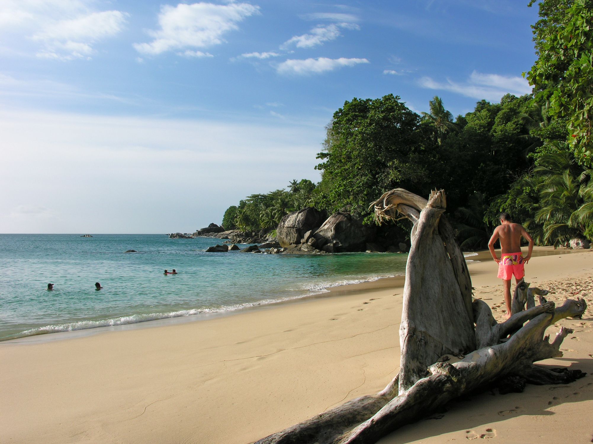 2006-06-23_13-32-53_Seychelles_Beau_Vallon_Beau_Vallon.jpg