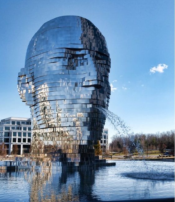 Metalmorphosis-Mirror-Fountain-USA.jpg
