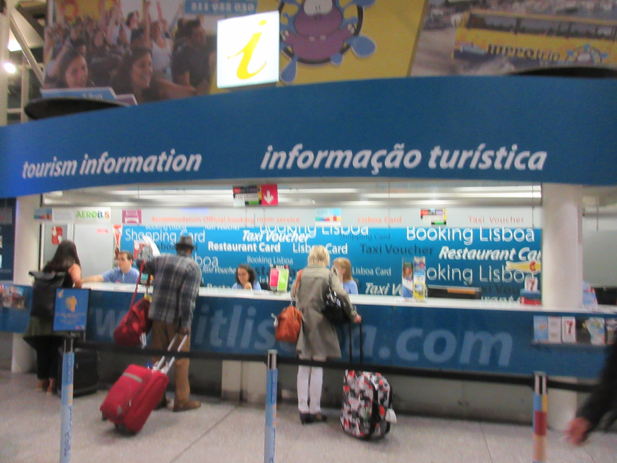 lisbon_airport_tourist_information.png