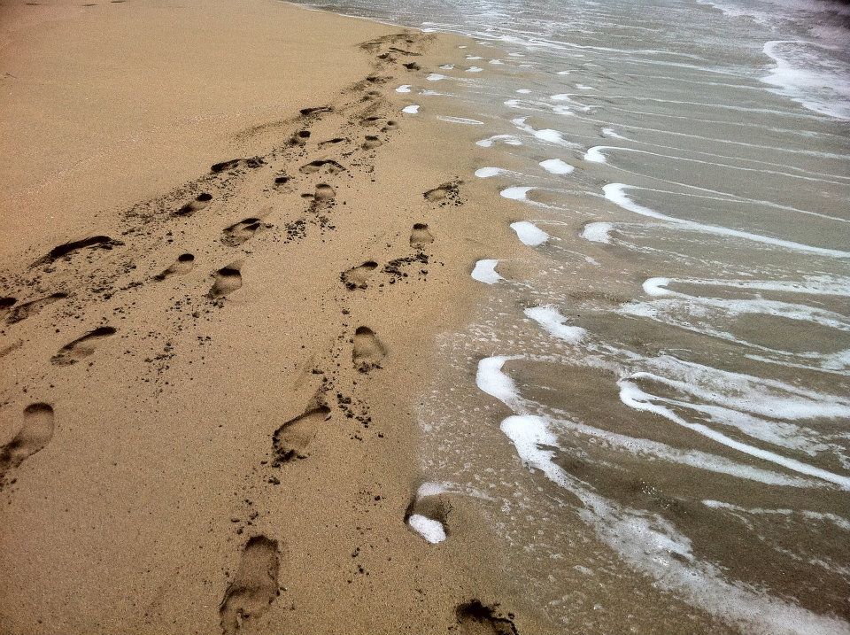 Footprints.jpg