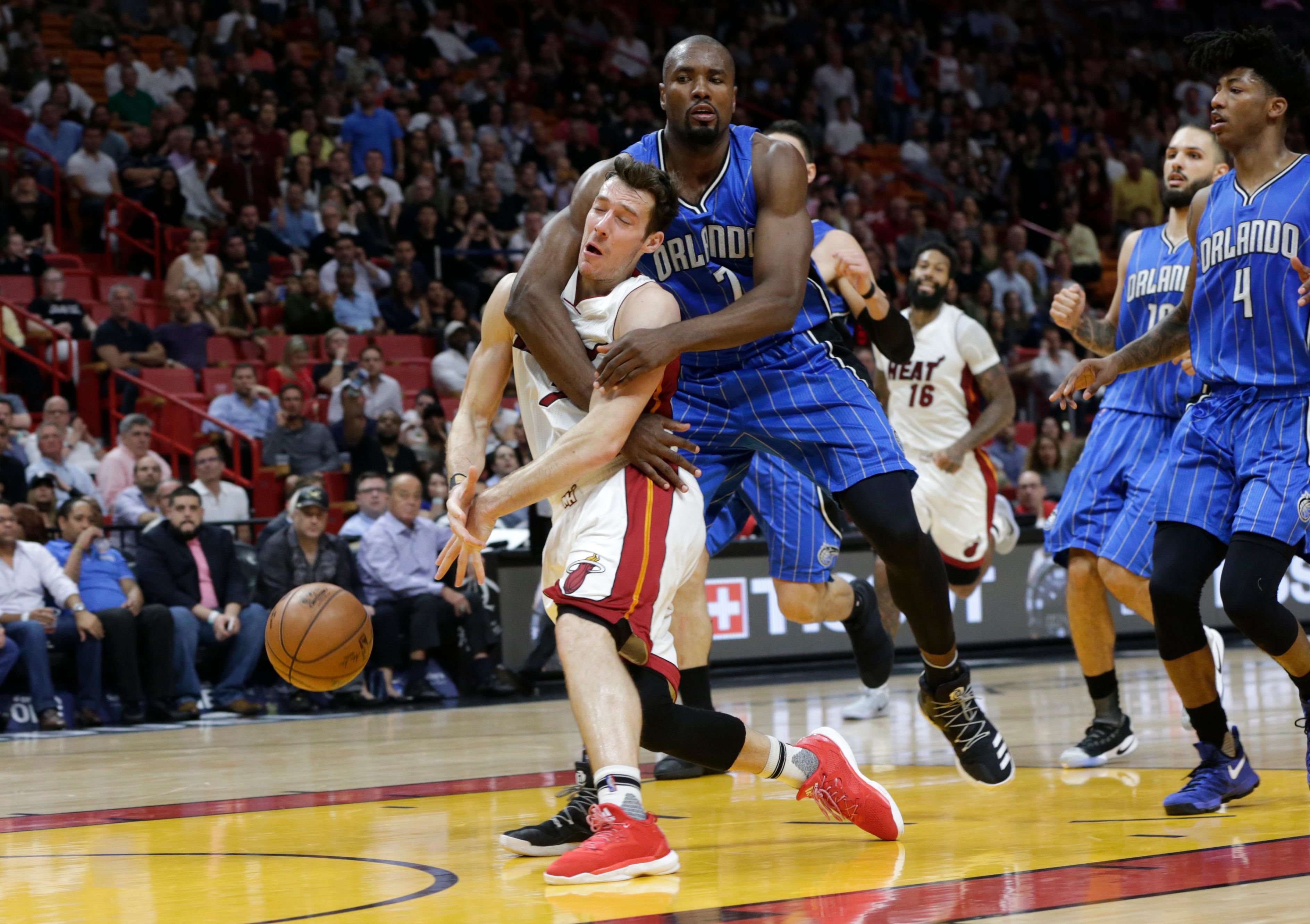 magic_heat_basketball_68028.jpg