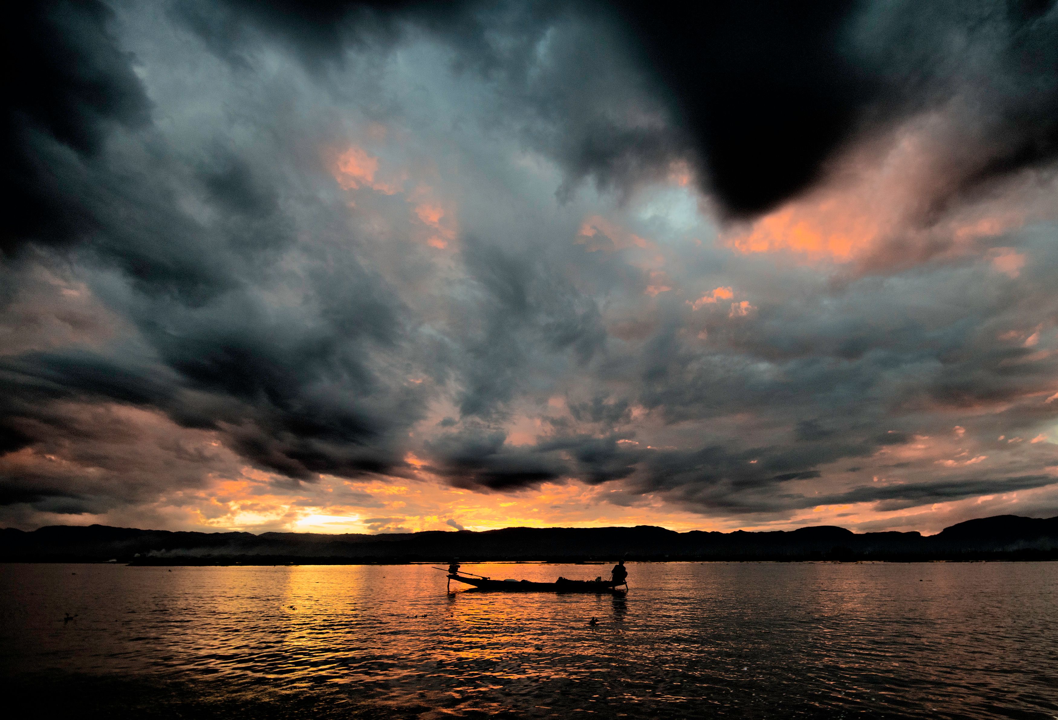 Inle Sunset_dsc475012.jpg