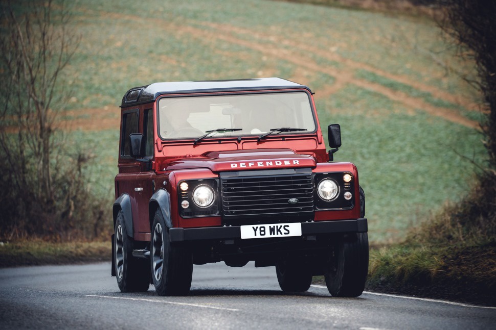 Land Rover - Defender 90 Works V8.jpg