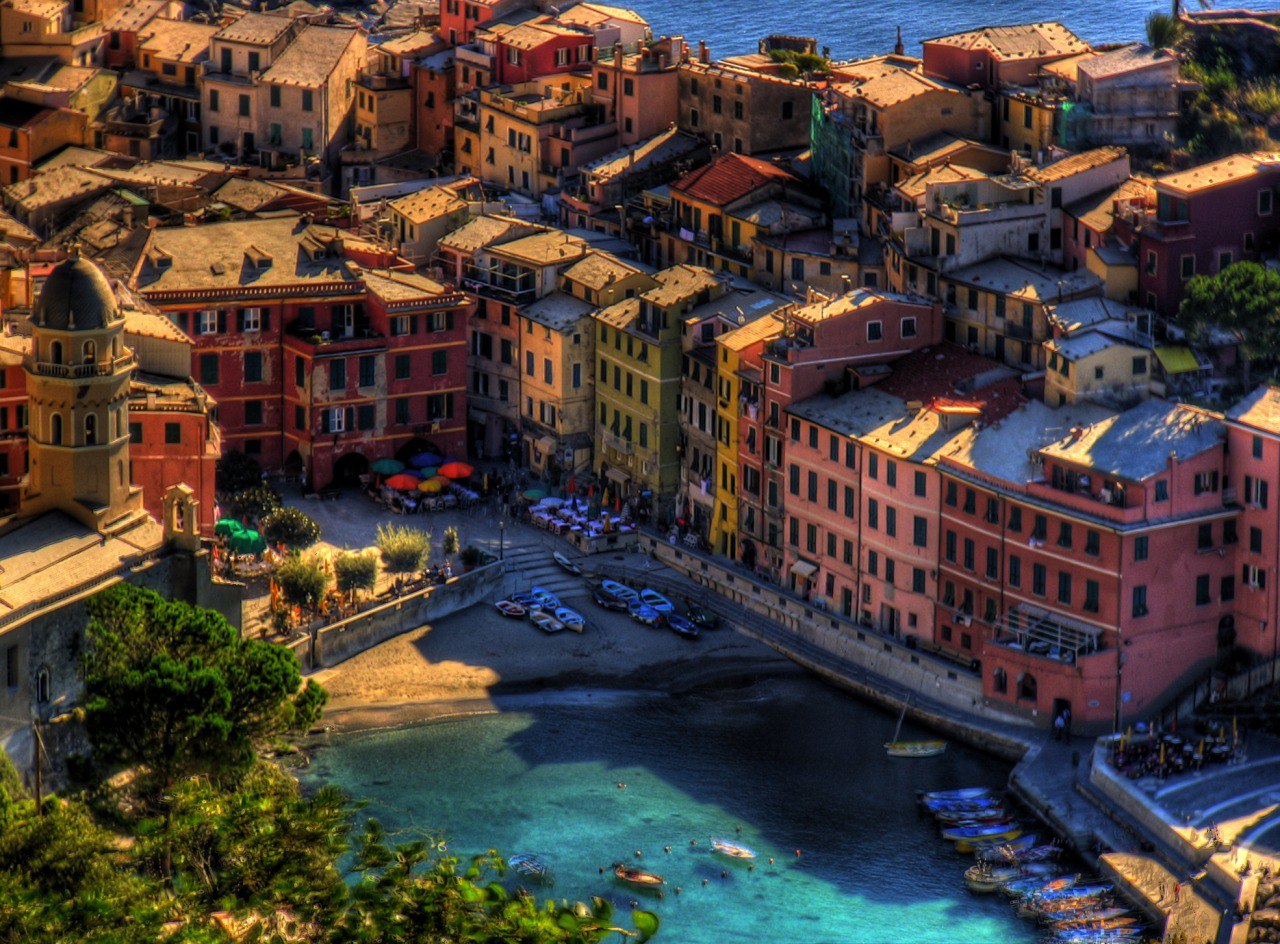 Vernazza, Italy.jpg