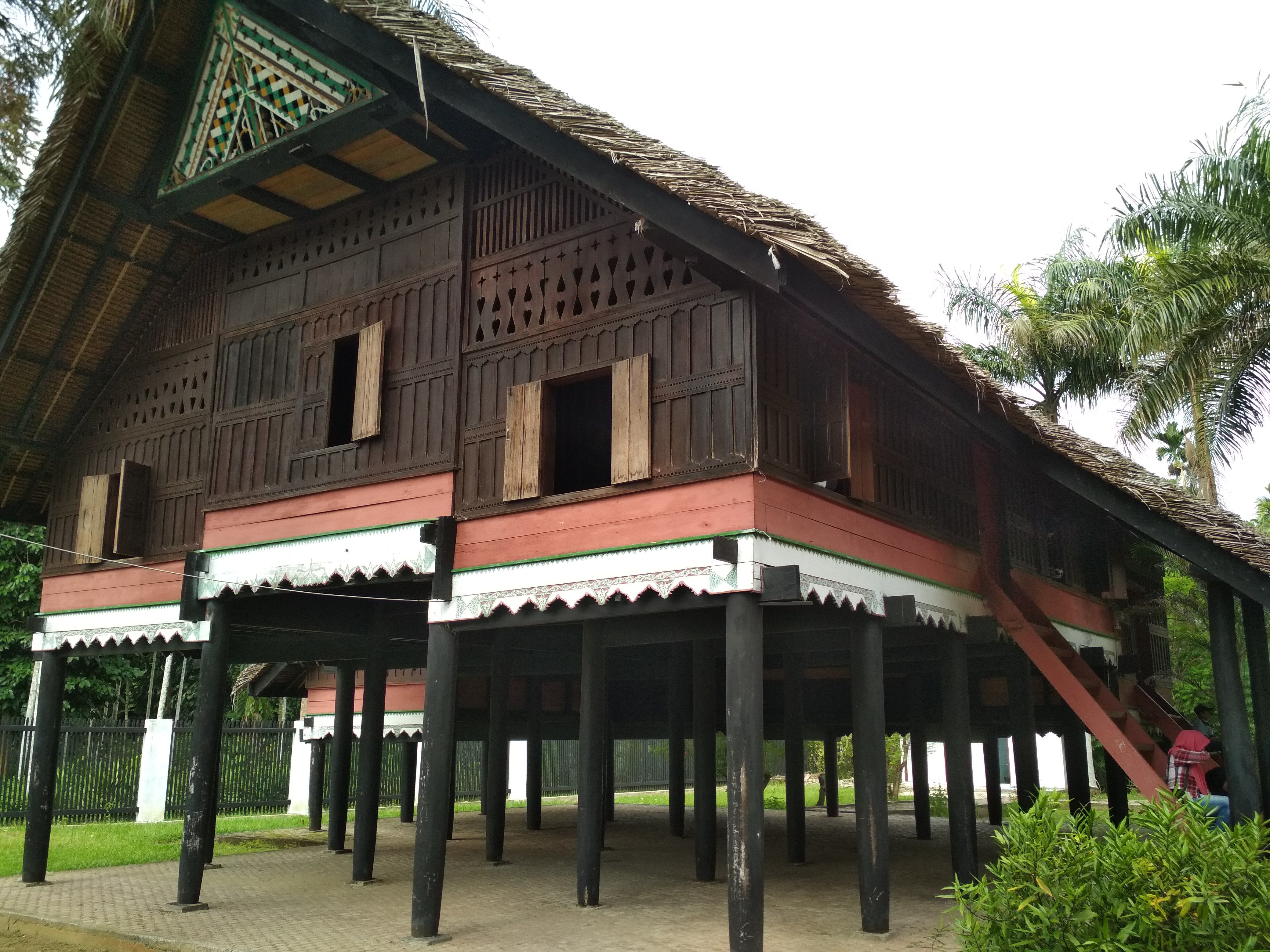  RUMAH  CUT MEUTIA PAHLAWAN NASIONAL ASAL ACEH   Steemkr