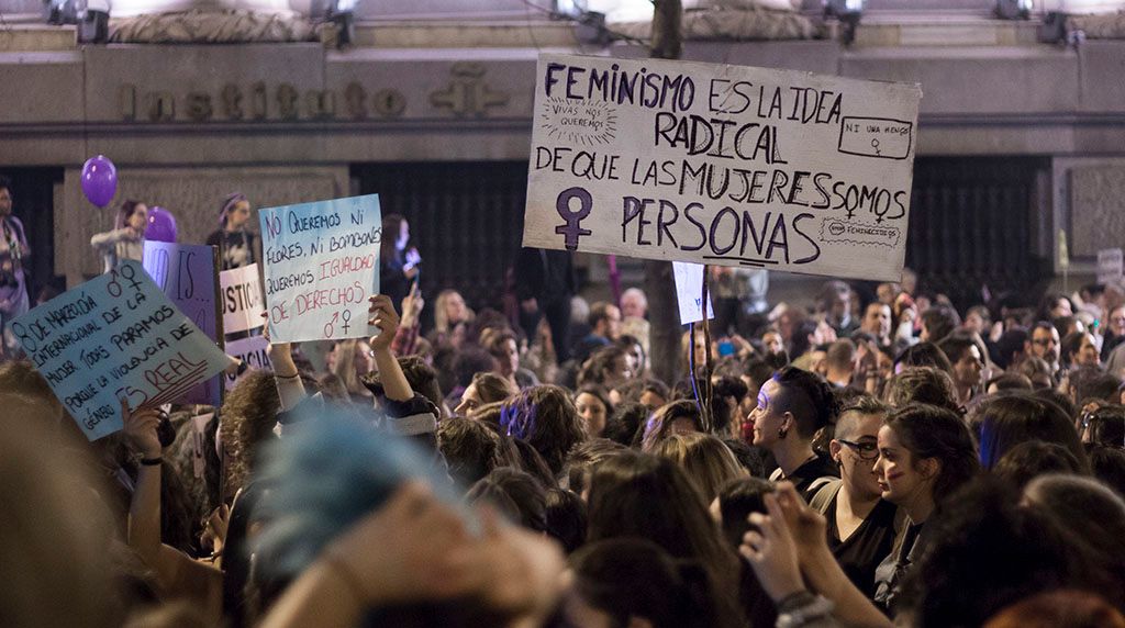 Feminismo-manifestación-mujeres-1024.jpg