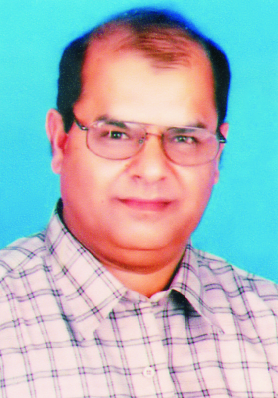 Tariq_Ismail_Sagar.jpg