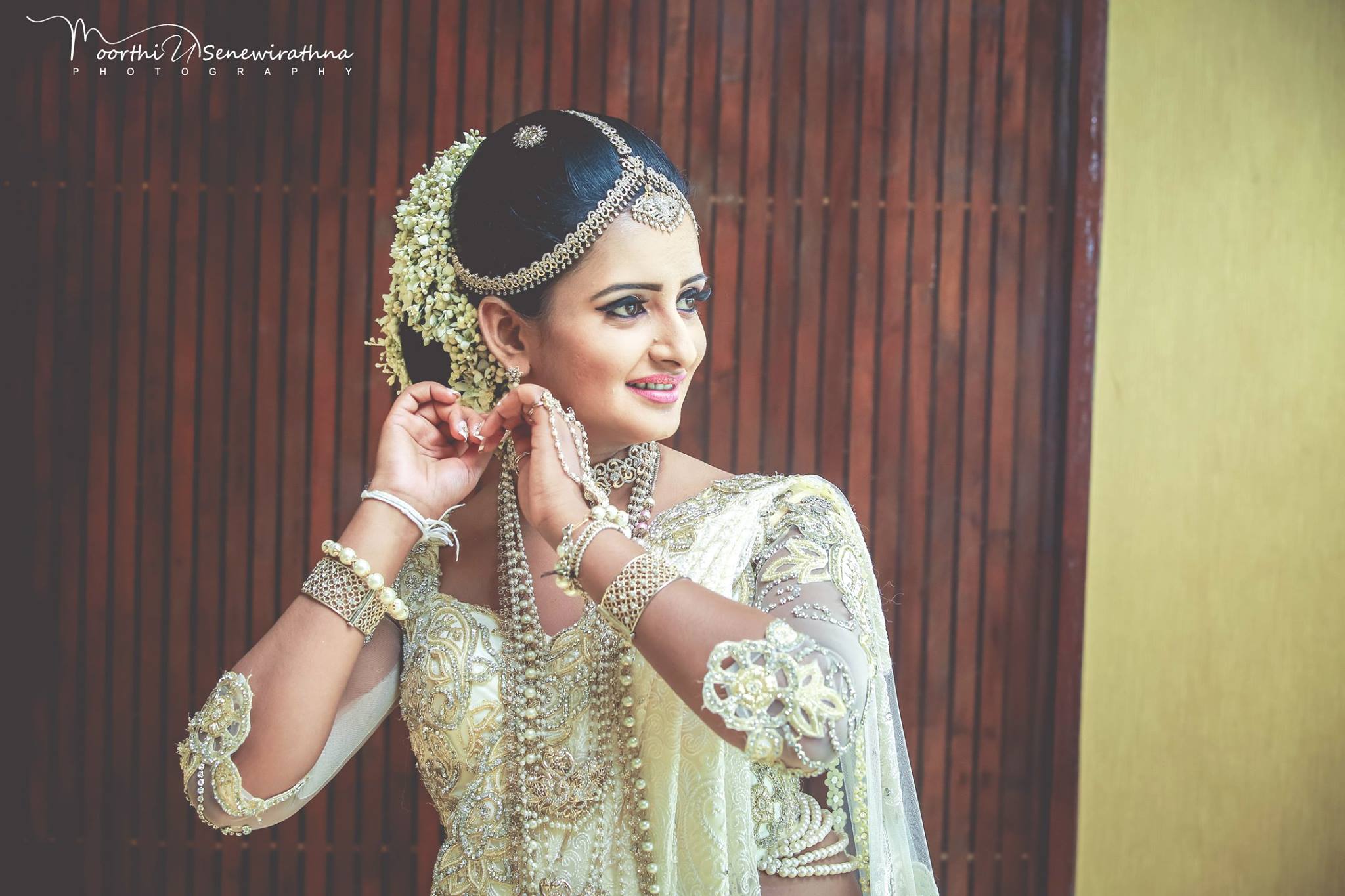 Sithara and shan wedding2.jpg