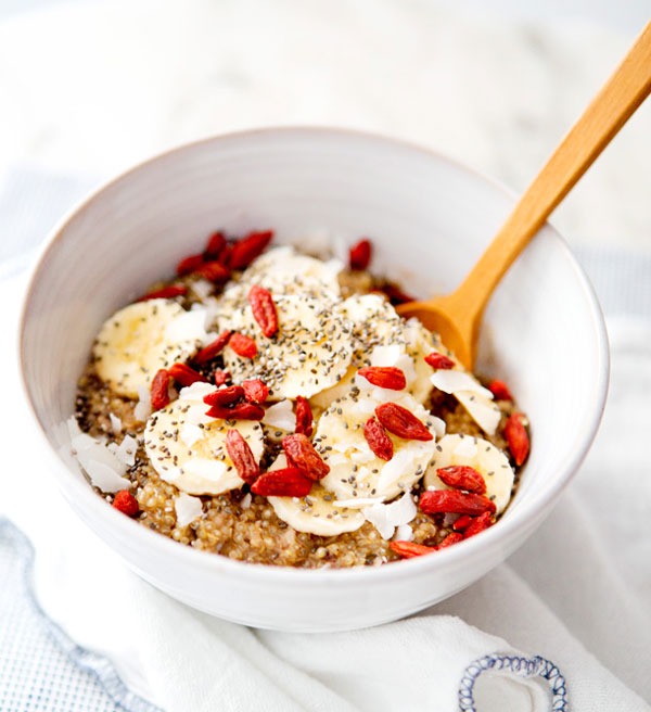 breakfast-quinoa-bowls-AHOUSEINTHEHILLS.jpg