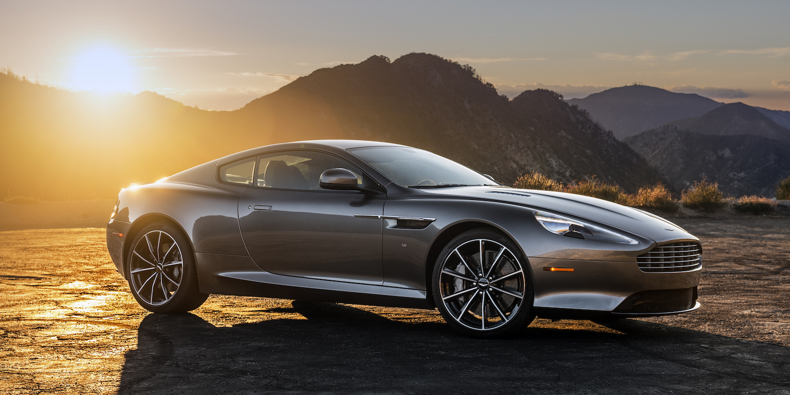 El Error De ASTON MARTIN Steemit
