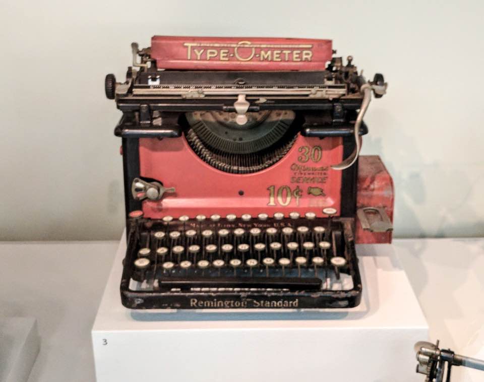coin operated typewritter 1927.jpg