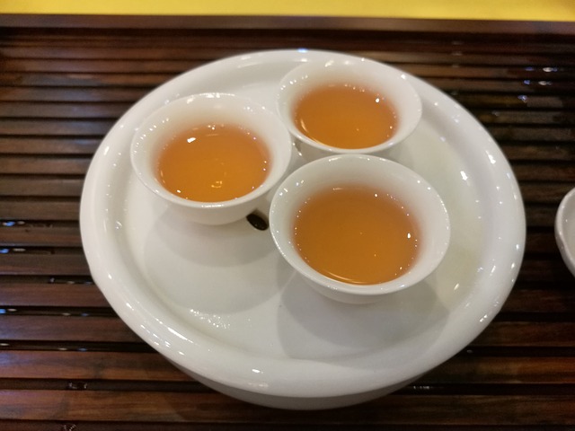 Oolong Tea (2).jpg