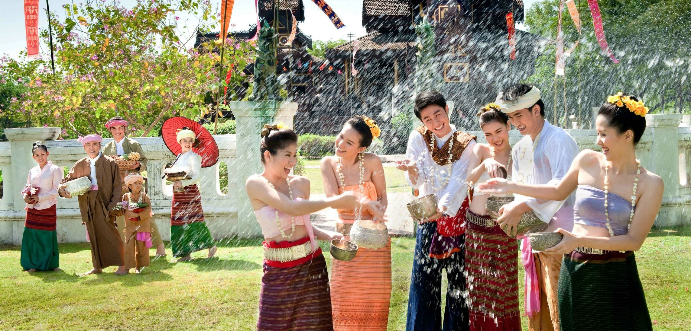 Le-hoi-te-nuoc-thai-lan-songkran1.jpg