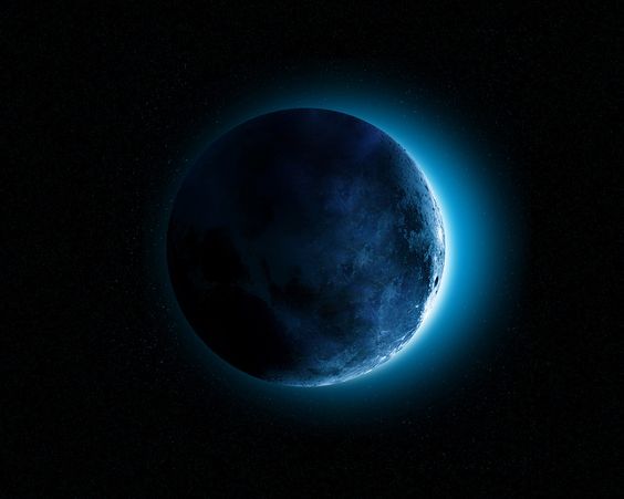 3965712-blue-moon-wallpaper.jpg