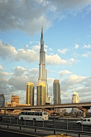 300px-2012-01-22_Burj_Dubai_-_panoramio.jpg