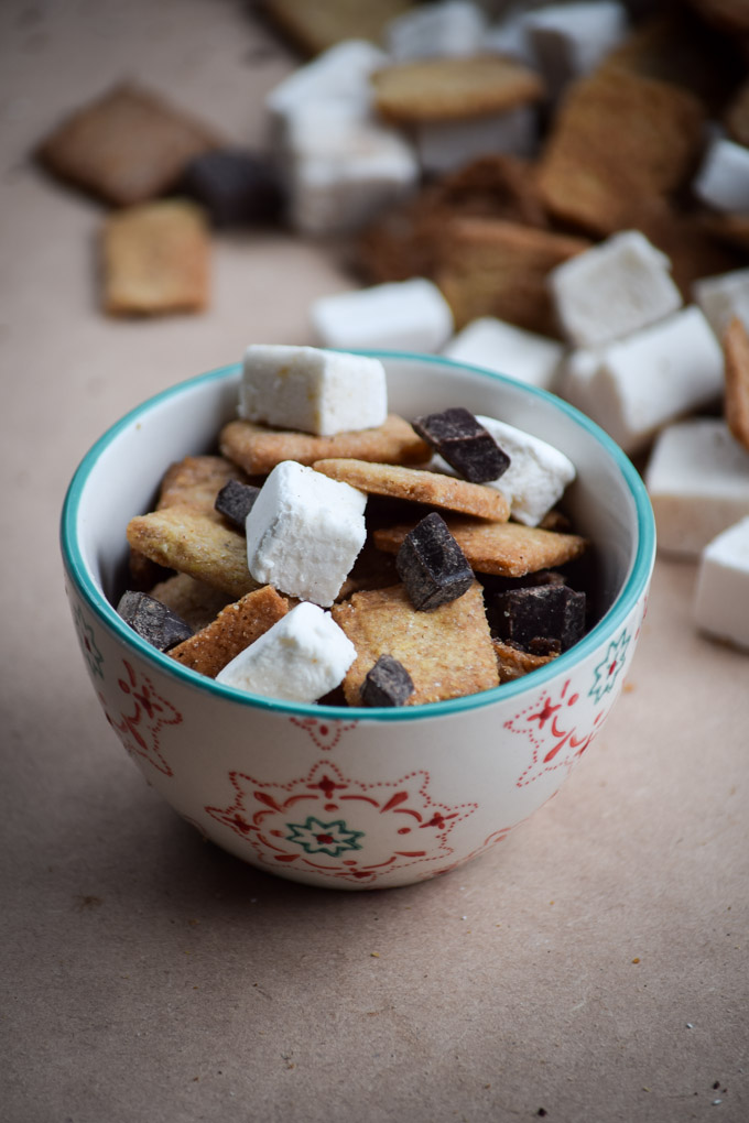 How To Make S'mores Snack Mix From Scratch (12).jpg