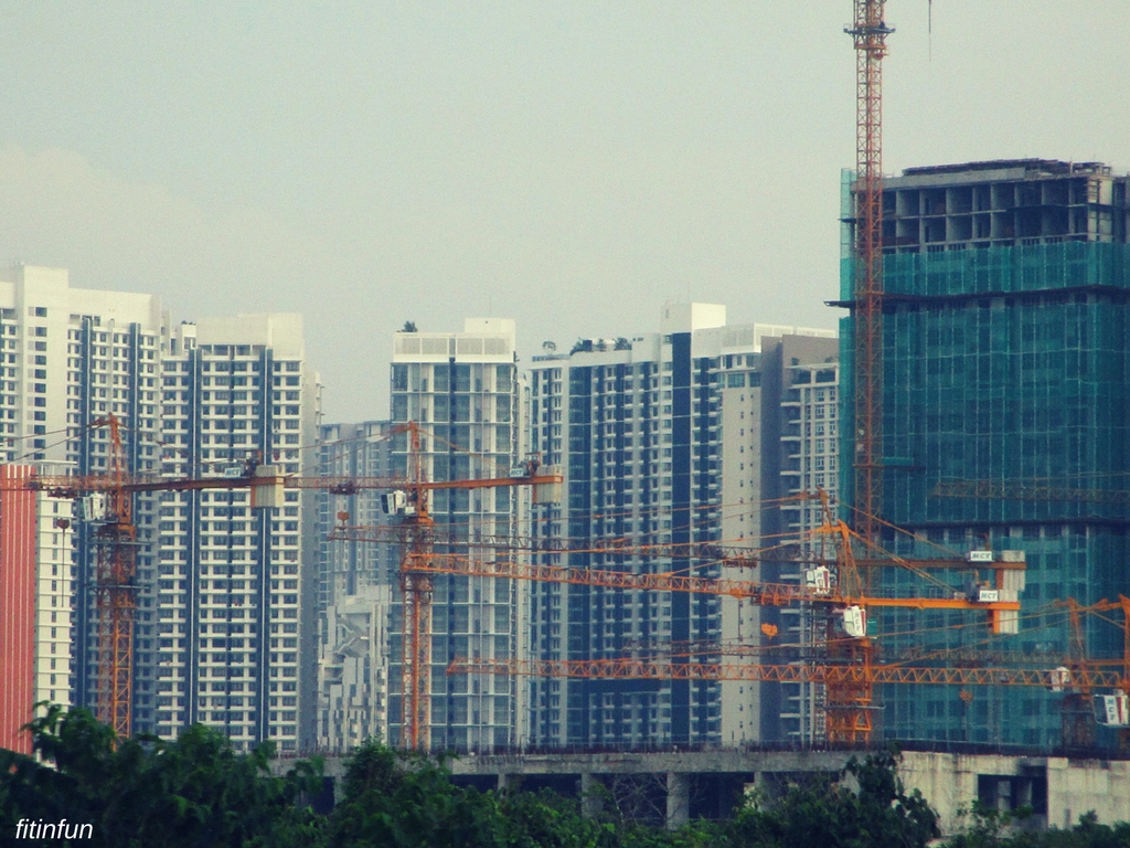 Kuala Lumpur Malaysia construction cranes cityscape photography fitinfun.jpg