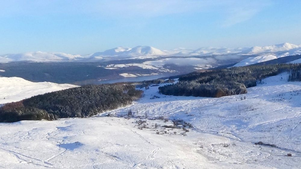 6 Views over Loch Tummel on the way up.jpg