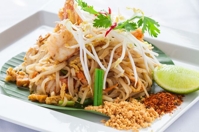 43.-PAD-THAI-GOONG-SOD.jpg