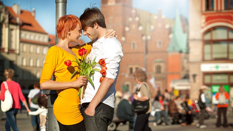 Pretty-Love-Couple-with-Flower.jpg