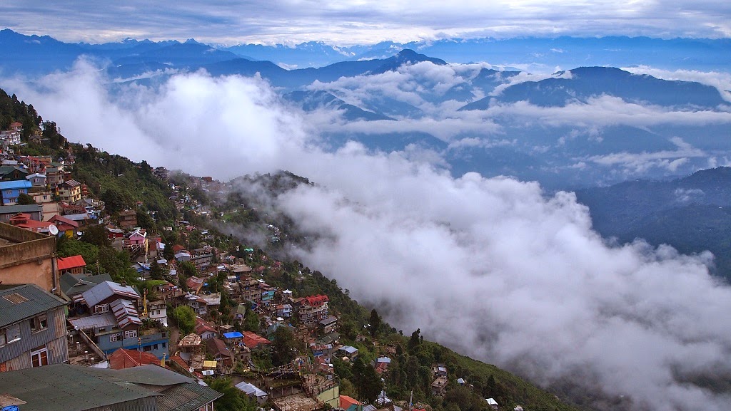 darjeeling-best-hill-station-india.jpg