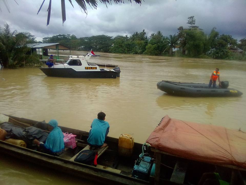 banjir.jpg