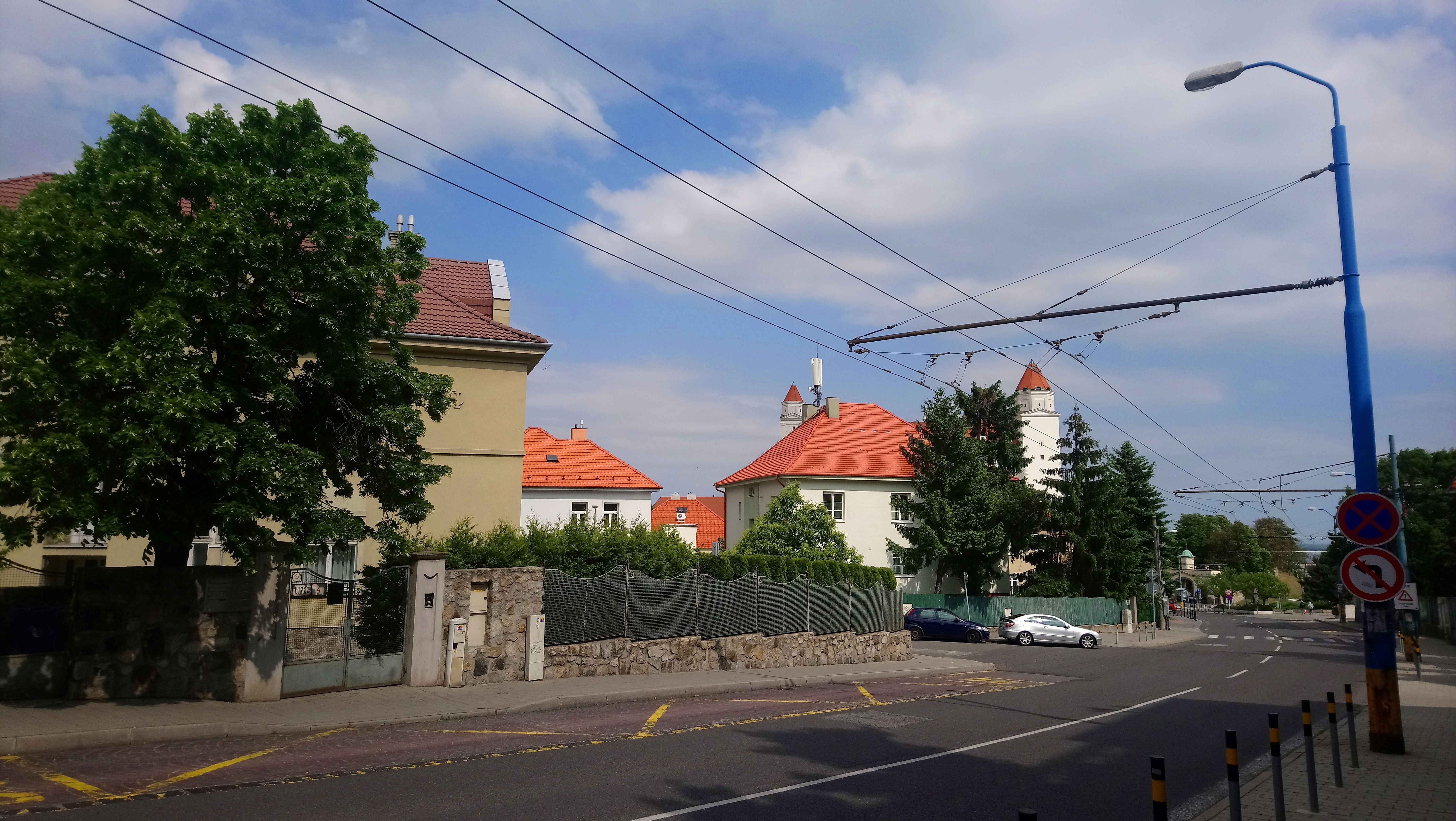Bratislava Castle of Slovakia #myeuropaplog series 📷 布拉提斯拉瓦城堡－歐洲行旅照片記錄系列 📷