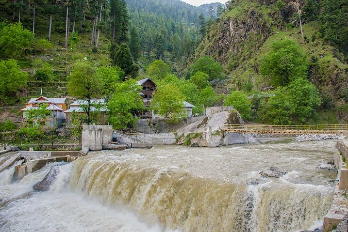 Neelum_Valley,Azad_Jammu_&_Kashmir,Pakistan.jpg