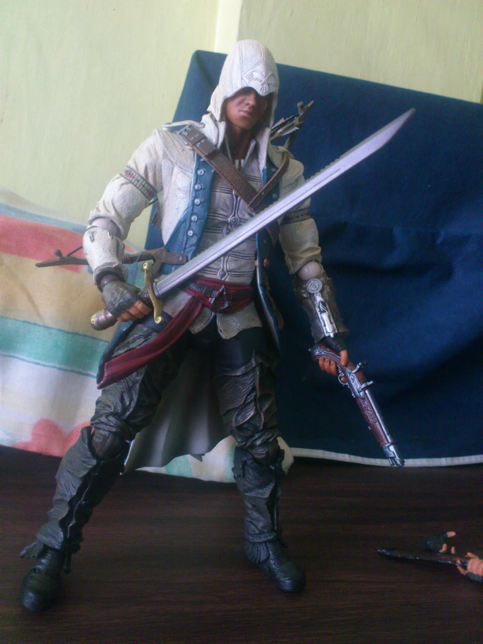 Assassin's Creed 3 Connor Kenway Play Arts Kai Action Figure