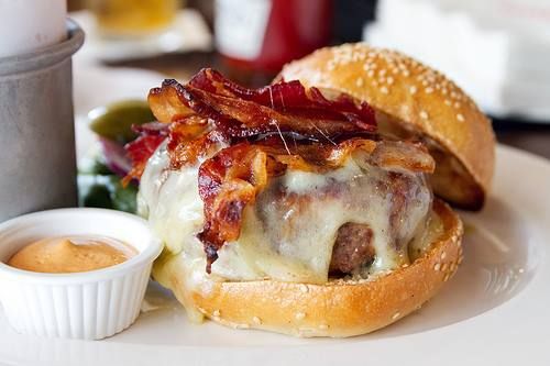 Bacon Cheeseburger.jpg