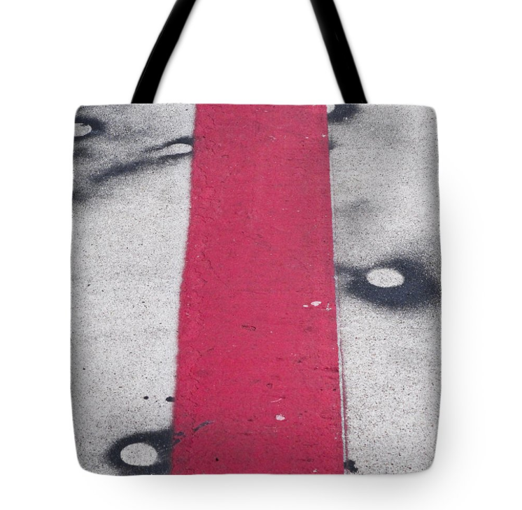 Red line tote fitinfun.PNG