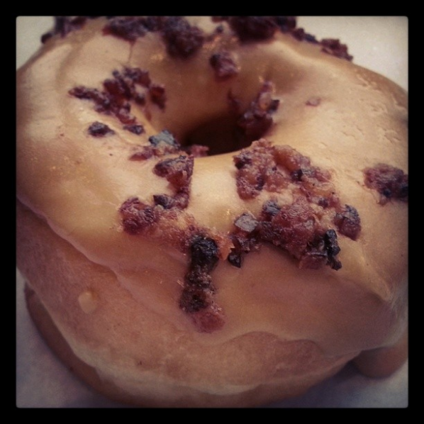 Screenshot-2018-2-13 Amy Sherald on Instagram “I normally don't post food but Caramel and Bacon donuts #pfffff”.png