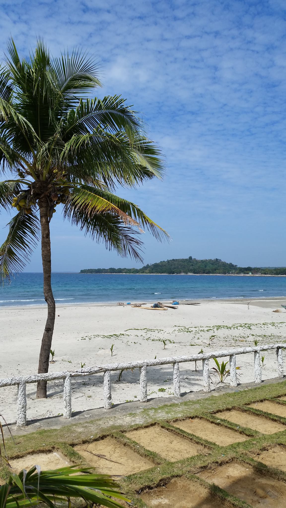 Pug'os Resort Beach, Cabugao, Ilocus Sur.jpg