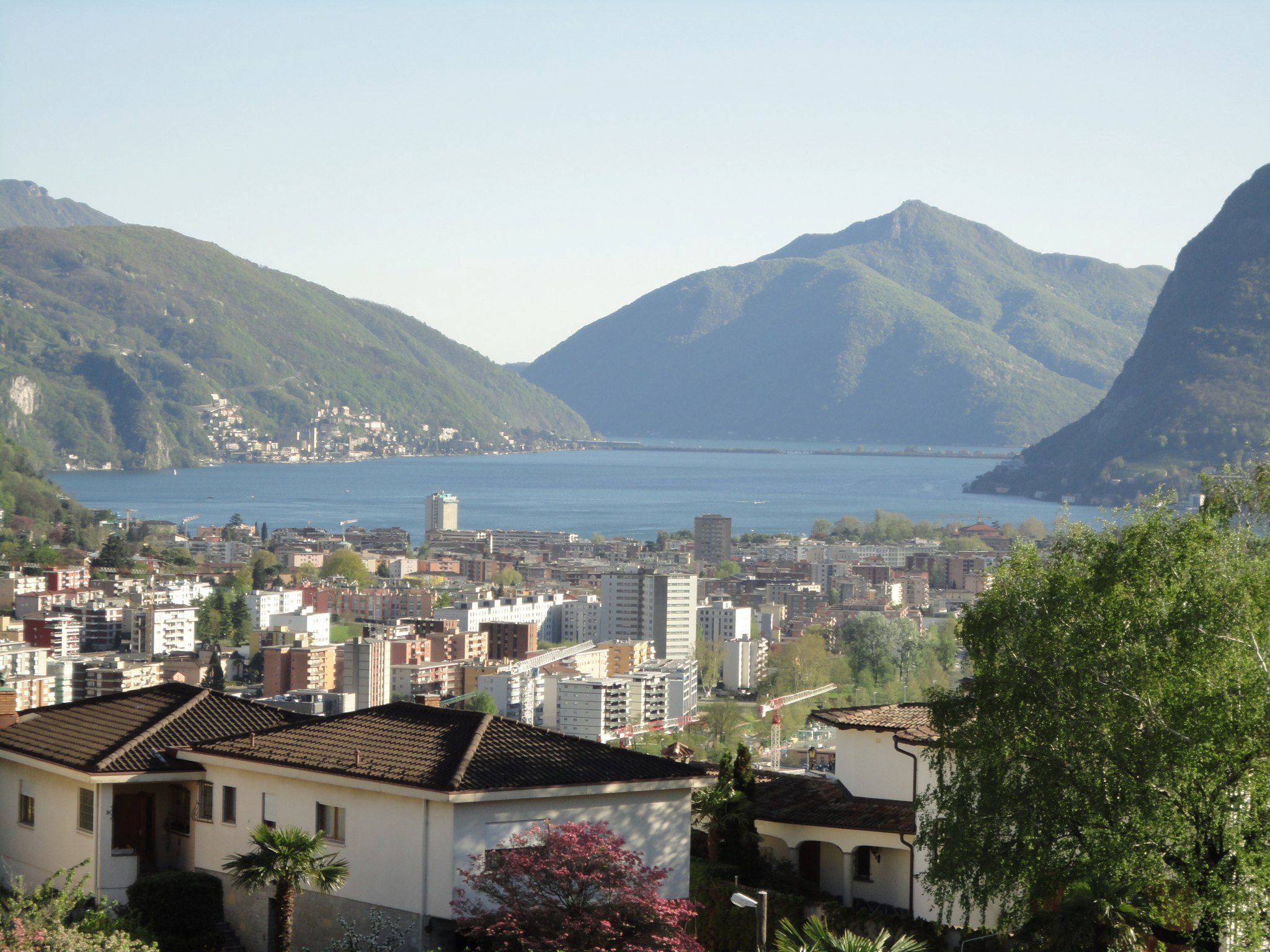 Lugano lake.jpg