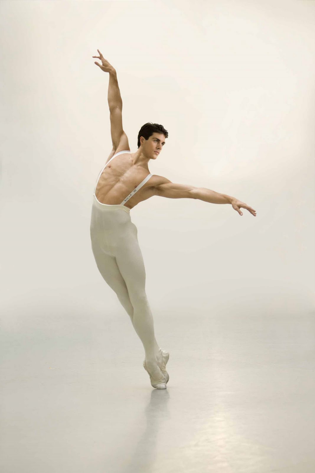 Kalkstein Galerie Email what do call a male ballerina ballet dancer Nuss Design
