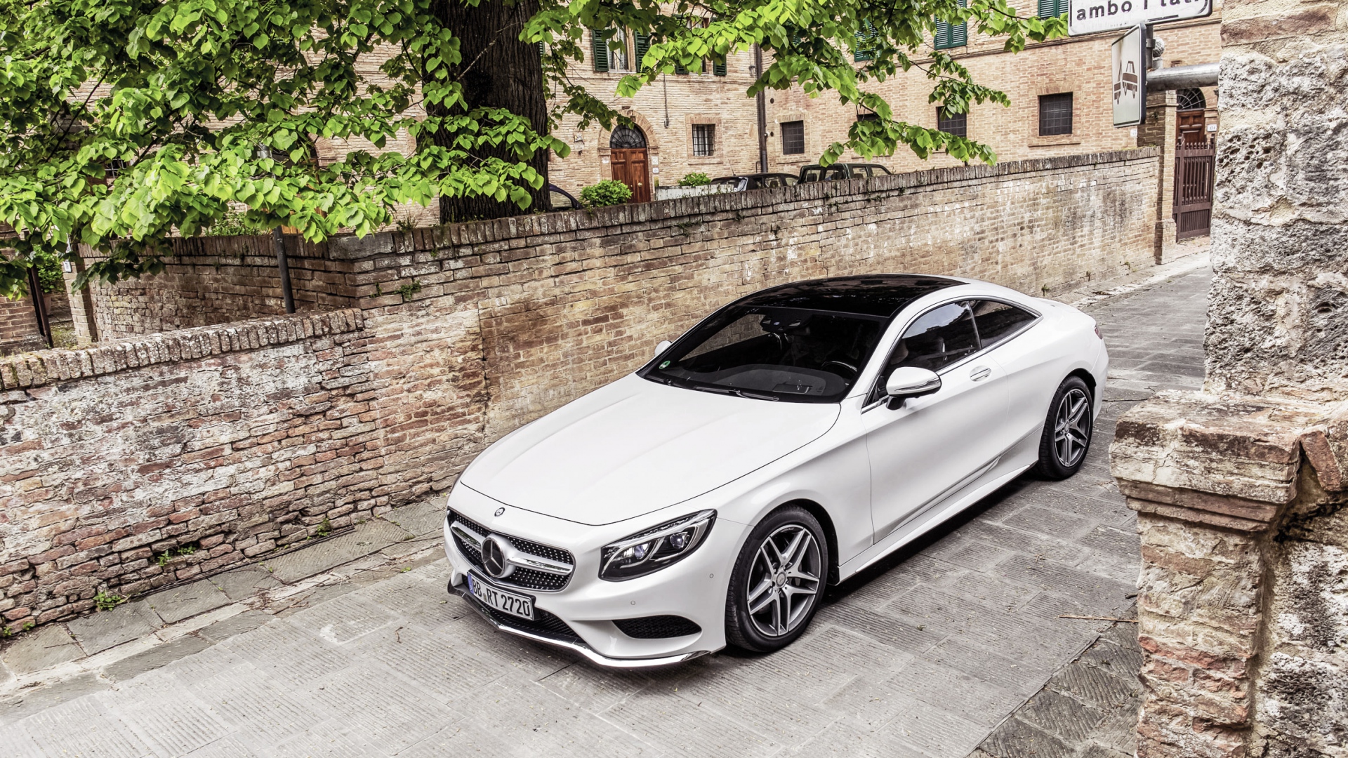 mercedes_benz_s_class_coupe_white_99306_1920x1080.jpg